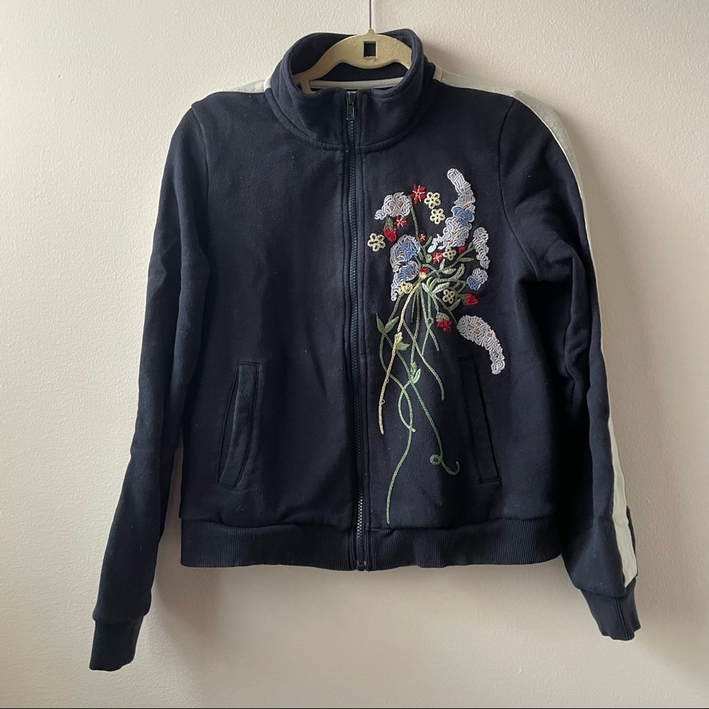 Unique embroidery zip up hoodie